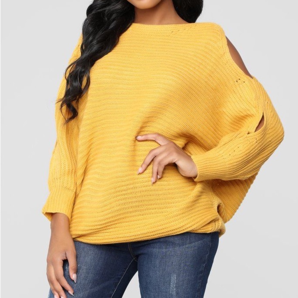 Nwt black Lani cold shoulder sweater by fashion nova